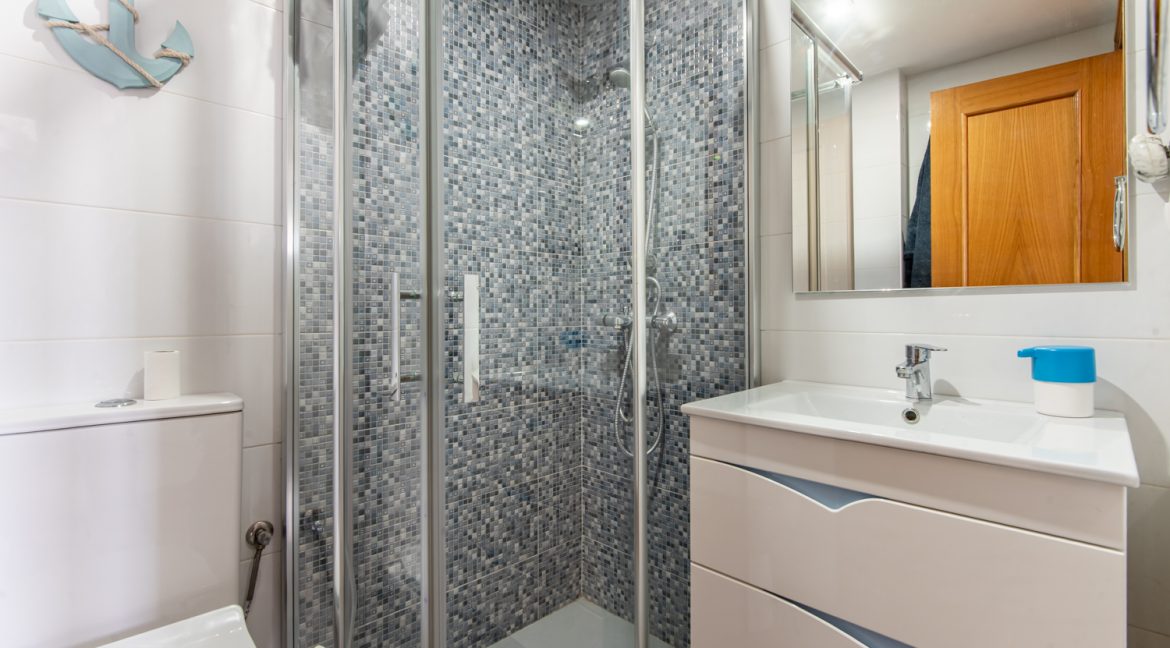 Calle de los Pinos 28 Alcorcón-12